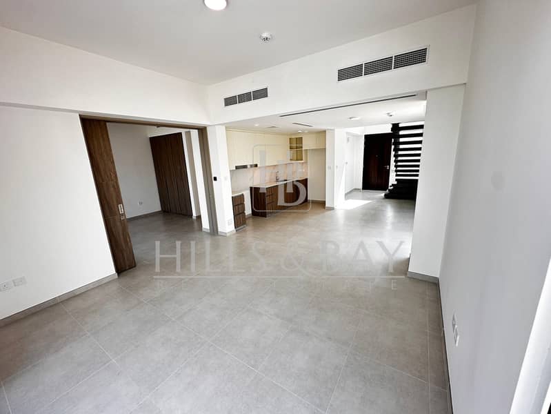 Таунхаус в Валли,Нара Таунхаусес, 4 cпальни, 230000 AED - 11416972 Таунхаус в Валли,Нара Таунхаусес, 4 cпальни, 230000 AED - 11416972