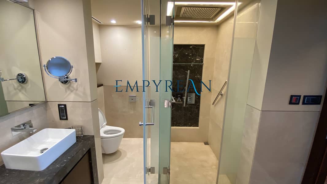 9 Elegant & Lavish Apartment Overlooking Burj Khalifa | Fully Furnished 2 Bedroom