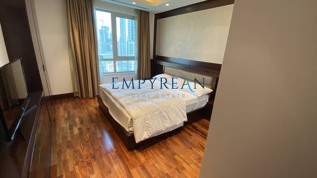 16 Elegant & Lavish Apartment Overlooking Burj Khalifa | Fully Furnished 2 Bedroom