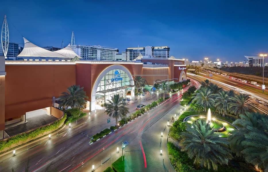 21 CC Deira-Exterior 1. jpg