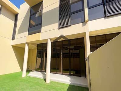 3 Bedroom Villa for Rent in DAMAC Hills, Dubai - Maid Room | Near Park | Vacant | Spacious Layout