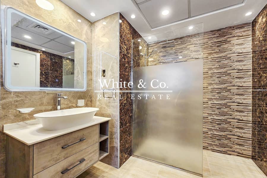 Fully Upgraded| Landscaped |Great Location - Image 8