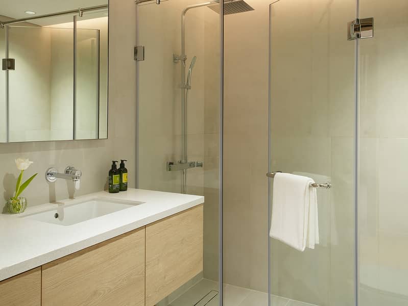 6 CMTP_Deluxe_Two_Bedroom_Second_Bathroom. jpg