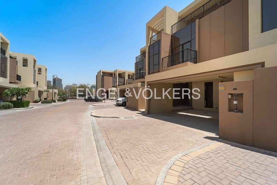 تاون هاوس في اشبيلية،فيكتوري هايتس،مدينة دبي الرياضية 4 غرف 305000 درهم - 11392095 تاون هاوس في اشبيلية،فيكتوري هايتس،مدينة دبي الرياضية 4 غرف 305000 درهم - 11392095