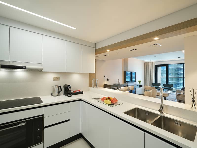 4 CMTP_Deluxe_Two_Bedroom_Kitchen_01. jpg