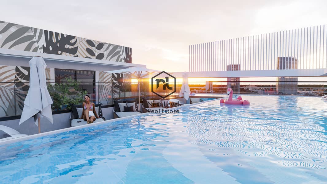 8 PoolArea01. jpg