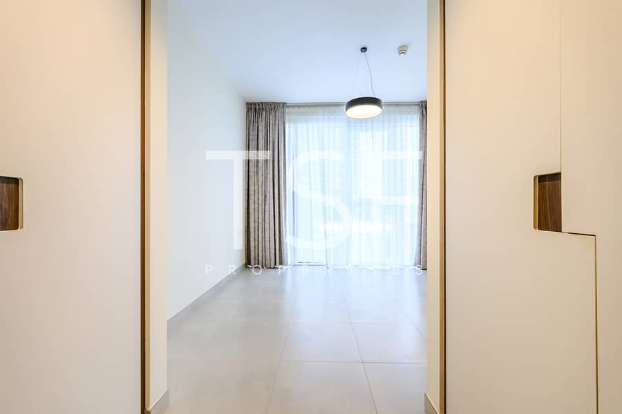 21 Unit-503,-1-Residence-25. jpg