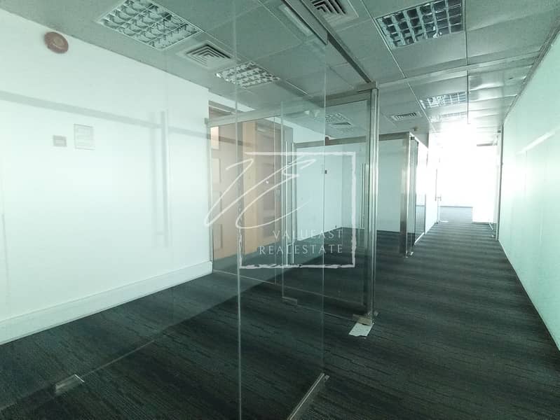 12 WhatsApp Image 2025-04-22 at 10.50. 12. jpeg