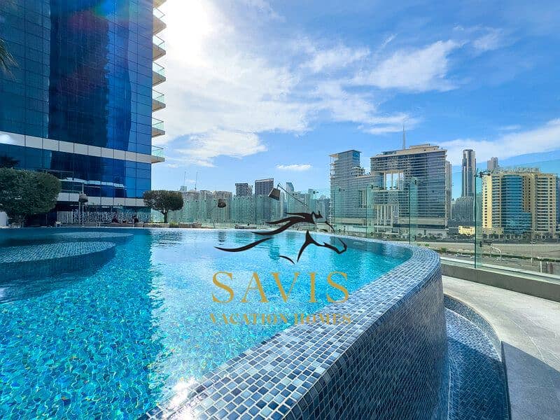 17 DAMAC Paramount  Tower (52). jpg