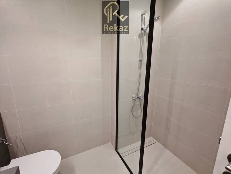 7 Common Toilet - 1. jpg