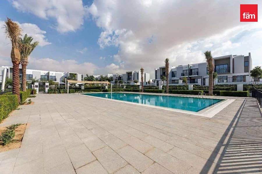 Near To Park | Vacant On Transfer | Great Location Near To Park | Vacant On Transfer | Great Location