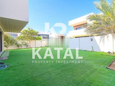 فیلا 5 غرف نوم للبيع في جزيرة ياس، أبوظبي - West Yas, Yas Island, Villa for Sale, 5 bedroom villa for sale, Yas Mall, Yas Waterfront, Yas Island Abu Dhabi 003. jpeg