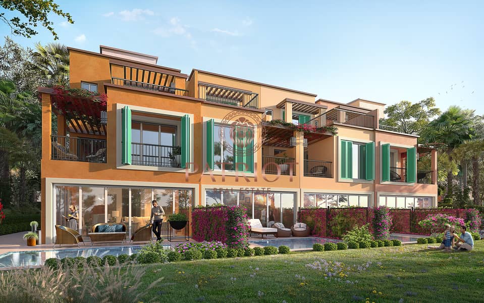 6 Nice TH 5bed Reartview_20211207. jpg