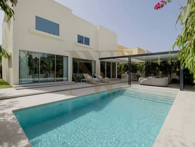 4 Bedroom Villa for Sale in The Meadows, Dubai - NVF_Meadows_14 copy. jpg