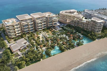 2 Bedroom Apartment for Sale in Palm Jumeirah, Dubai - BEACHFRONT | BRANDED RESIDENCE | PRIME LOCATION