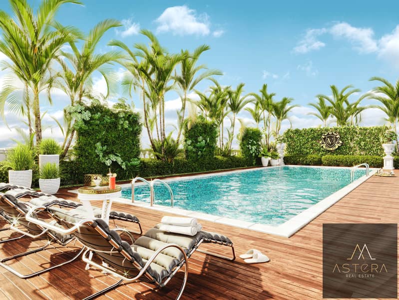 20 Pool-Deck without logo. jpg