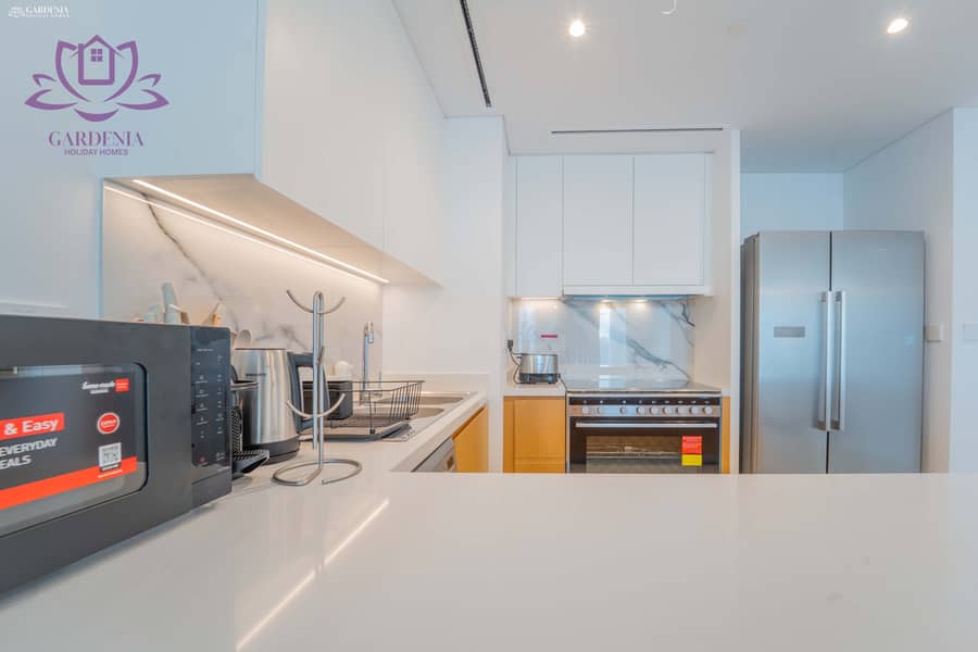 10 Kitchen. jpg