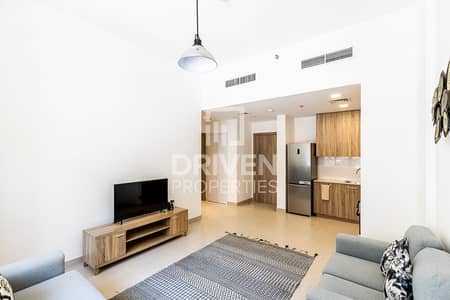 1 Bedroom Flat for Rent in Town Square, Dubai - Cozy Fully Furnished Apt with Swimming Pool View