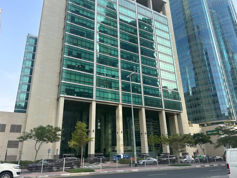 6 LH building pictur 1. jpg