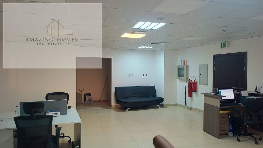 4 WhatsApp Image 2025-04-23 at 18.36. 05_553cad73. jpg