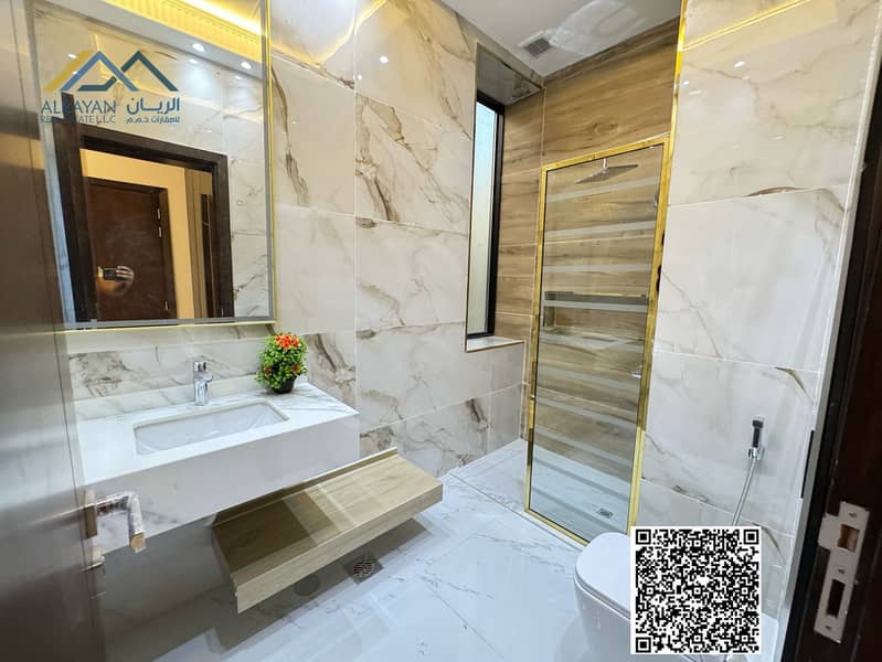 26 cf9ab1d8-98f0-43b5-8592-41a9e057b25f. jpg
