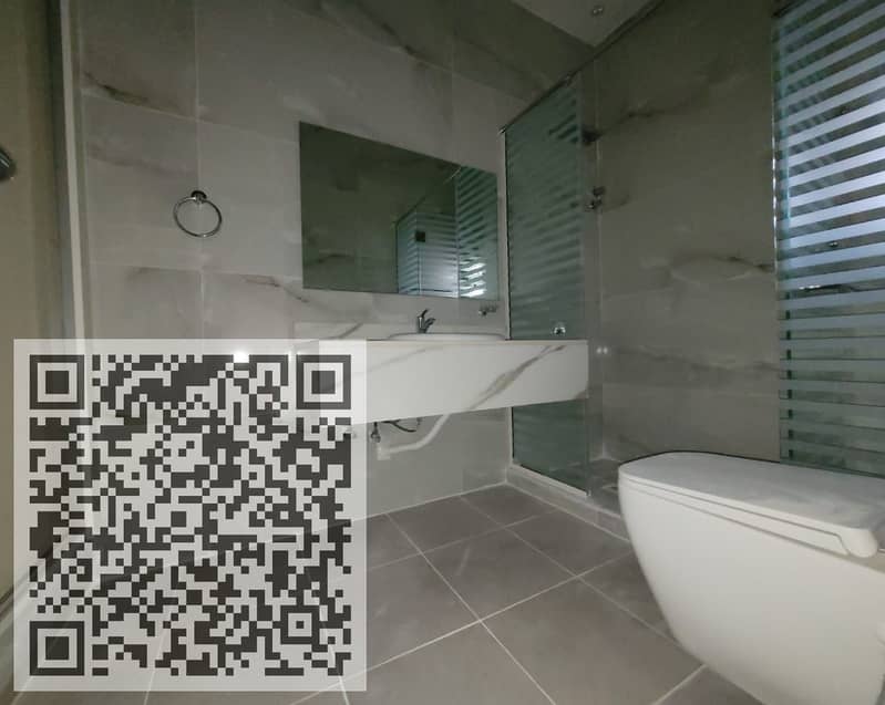 9 998b38f2-8207-4475-8697-ffe6a29ec90b. jpg