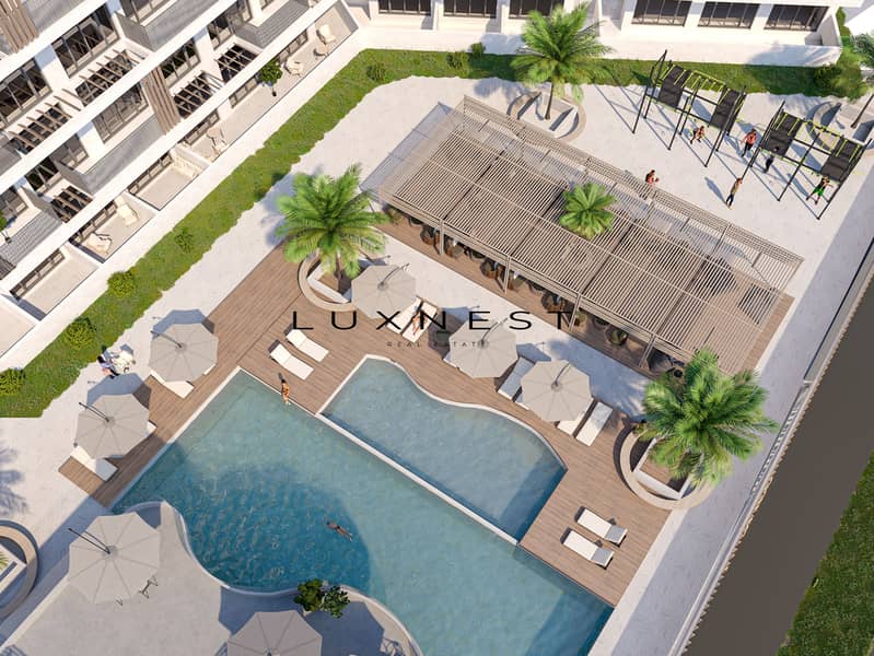 35 Pool_view_3. jpg