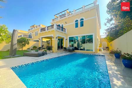 4 Bedroom Villa for Rent in Jumeirah Park, Dubai - Middle Road I Park View I Pool l Maids Room