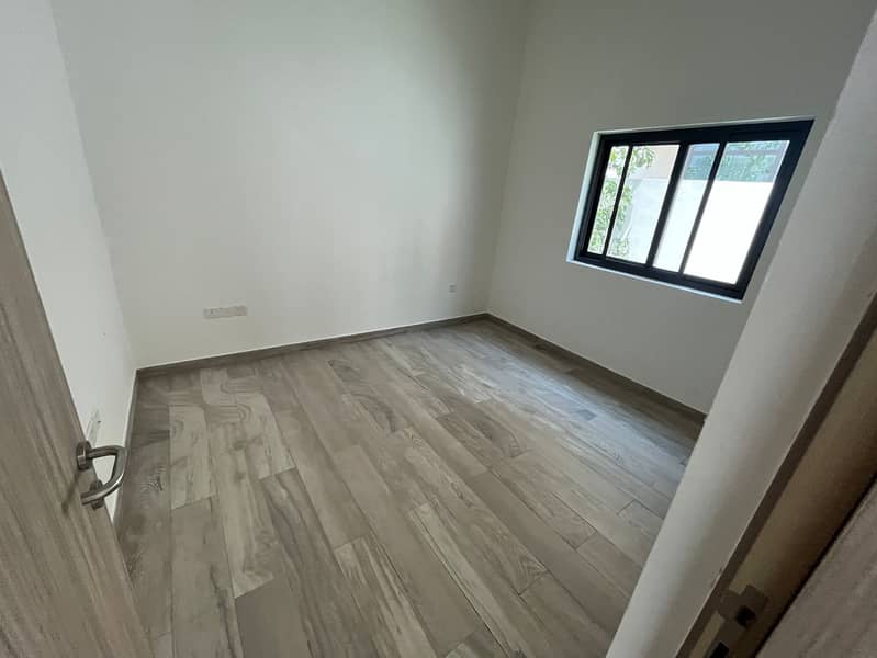 36 marbella rent300. jpg