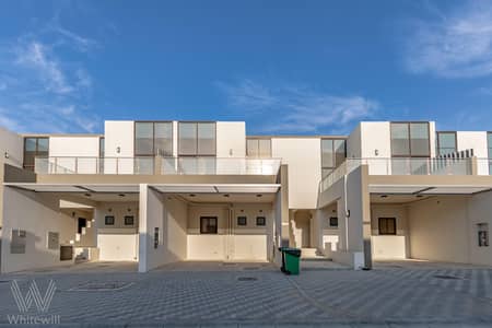 4 Bedroom Townhouse for Rent in Mohammed Bin Rashid City, Dubai - Maids Room | Two-Story|Unfurnished| Private Garden