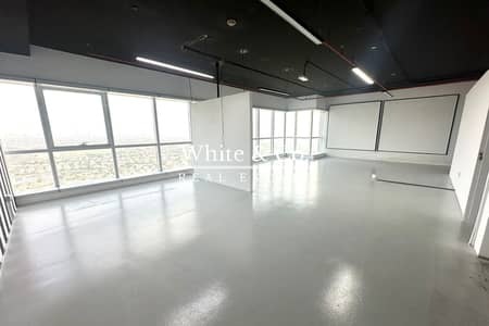 朱美拉湖塔 (JLT)， 迪拜 写字楼待租 - 位于朱美拉湖塔 (JLT)，JLT V区，朱美拉商业中心2号 的写字楼 150000 AED - 11439385
