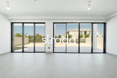 5 Bedroom Villa for Rent in Tilal Al Ghaf, Dubai - Large plot | Private pool option | Park