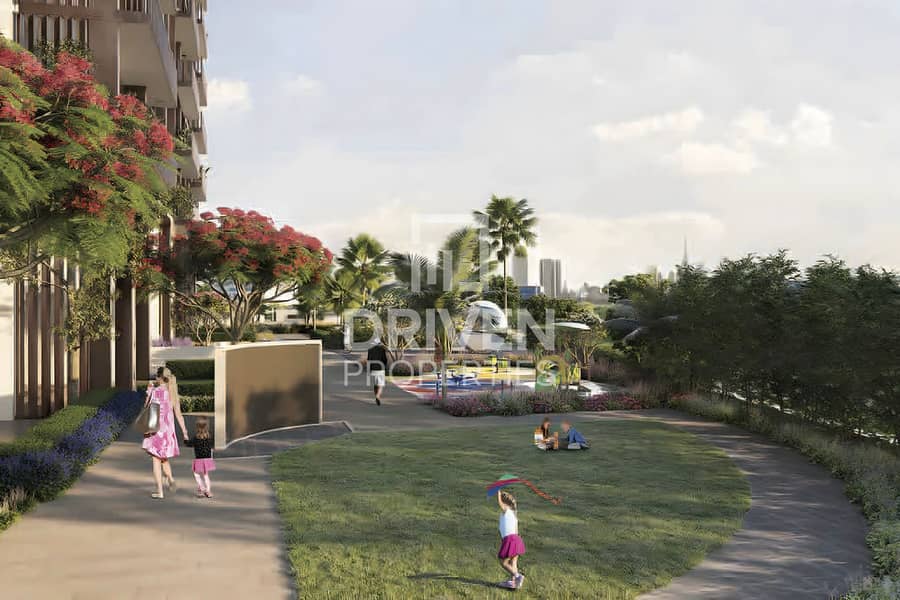 Luxury Studio with Park View | Exclusive - Image 8