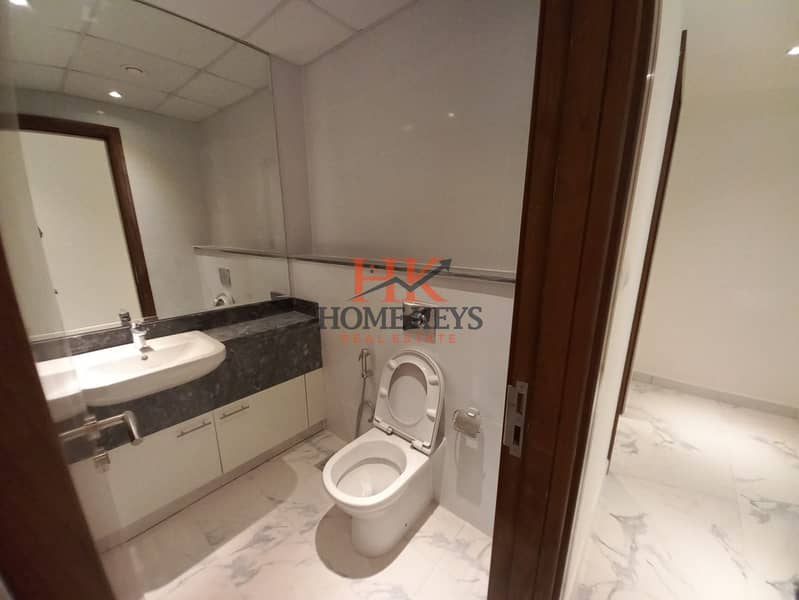 6 Mera tower 2bhk 1475 sft BB (31). jpg