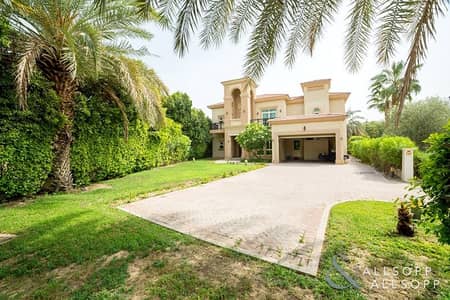 Corner Plot | Next to Clubhouse | 4 Beds Corner Plot | Next to Clubhouse | 4 Beds