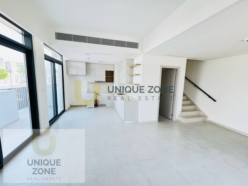 位于阿拉伯牧场3号,天赐小区 3 卧室的联排别墅 180000 AED - 11433392 位于阿拉伯牧场3号,天赐小区 3 卧室的联排别墅 180000 AED - 11433392