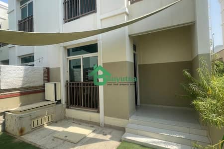 2 Bedroom Townhouse for Rent in Al Ghadeer, Abu Dhabi - Well Maintained 2BR Townhouse | Ready to Move In