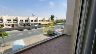 فیلا في قرية ورسان A،قرية ورسان،المدينة العالمية 3 غرف 110000 درهم - 11444054