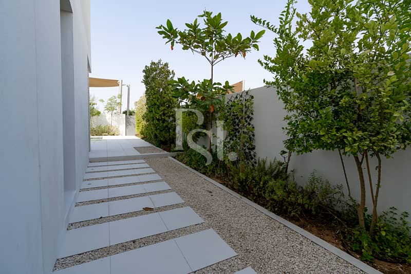 9 yas-acres-yas-island-abu-dhabi (126). JPG