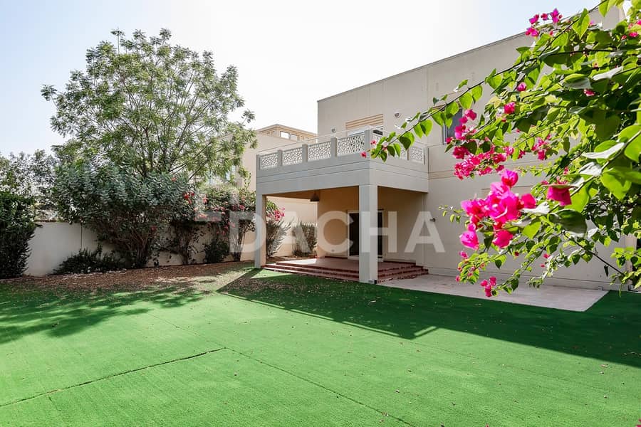 位于芳草青青,芳草青青9号 4 卧室的别墅 9500000 AED - 11418443 位于芳草青青,芳草青青9号 4 卧室的别墅 9500000 AED - 11418443
