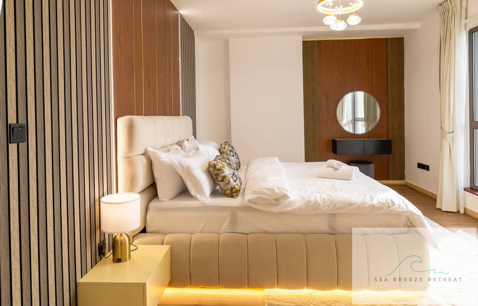 17 R6M22050-HDR. jpg