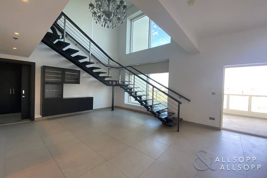 3 Beds Duplex | Lake View | Available Now 3 Beds Duplex | Lake View | Available Now
