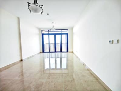 Luxurious 1-BHK || Modern Layout || Close To Metro