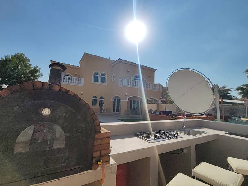 7 villa-BBQ. jpg
