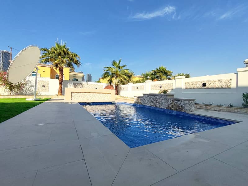 60 pool-03. jpg