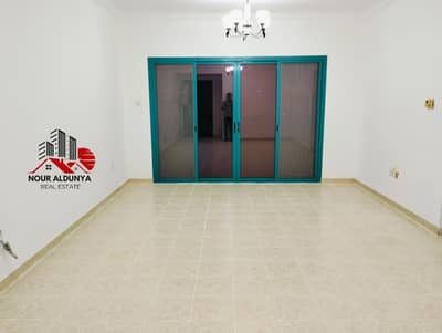 NEAR STADIUM METRO:HUGEST 1 BHK EVER WITH BIG HALL,BALCONY,CLOSE KITCHEN WITH CENTRAL GAS,WARDROBES,GYM,POOL,PARKING,ALL AMENITIES ONLY 55K