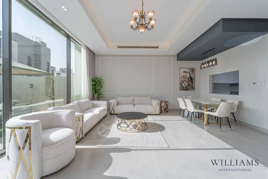 SINGLE ROW | FOUR BEDROOMS | VACANT ON TRANSFER SINGLE ROW | FOUR BEDROOMS | VACANT ON TRANSFER