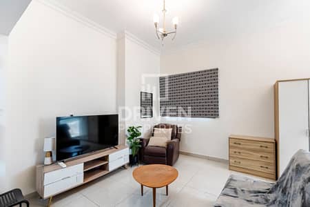 Studio for Sale in Jumeirah Village Circle (JVC), Dubai - Furnished | 2 Min to Mall and Bus St | Park View