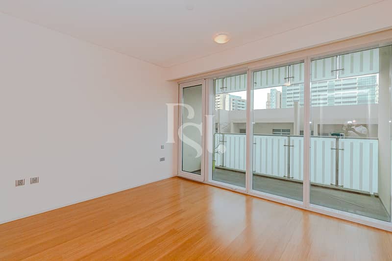 6 al-raha-beach-al-muneera-abu-dhabi-bedroom (2). JPG