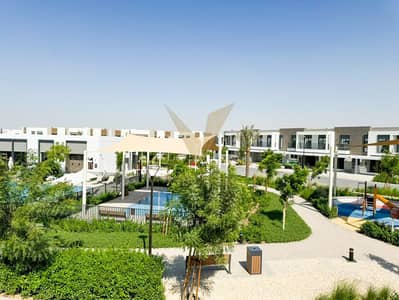 3 Bedroom Townhouse for Rent in Dubai South, Dubai - On The Pool And Park | Brand New I 3 bed plus maid
